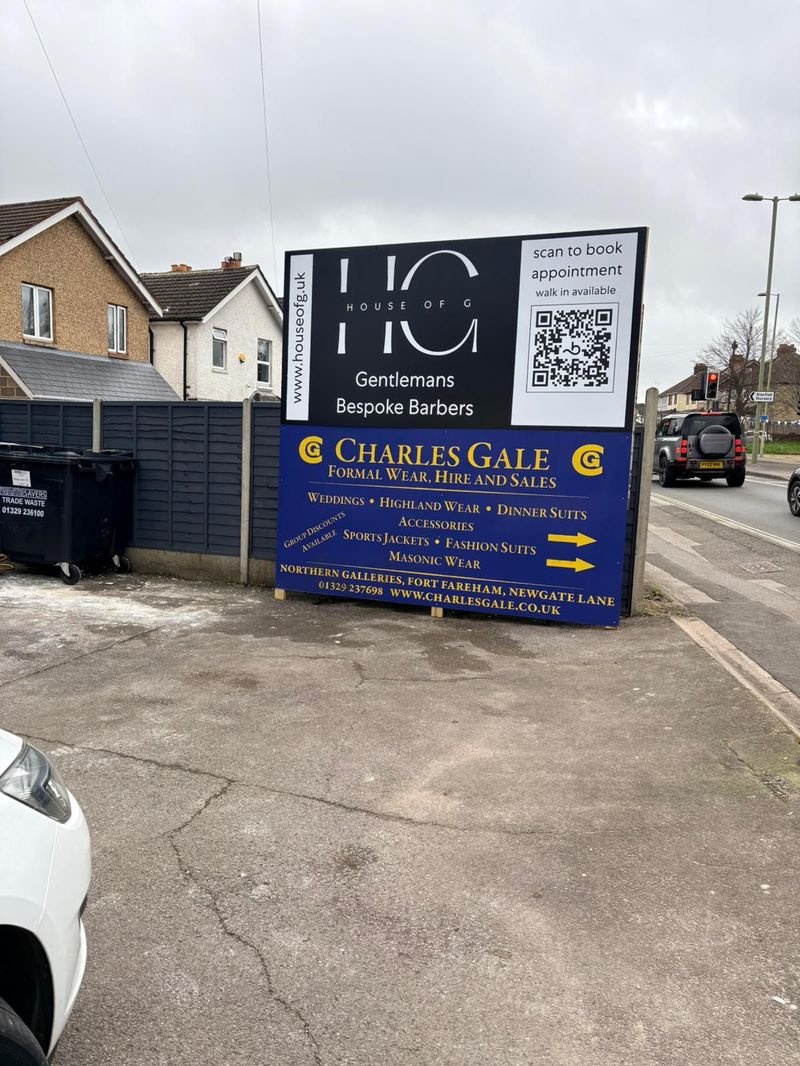 House of G roadside signage